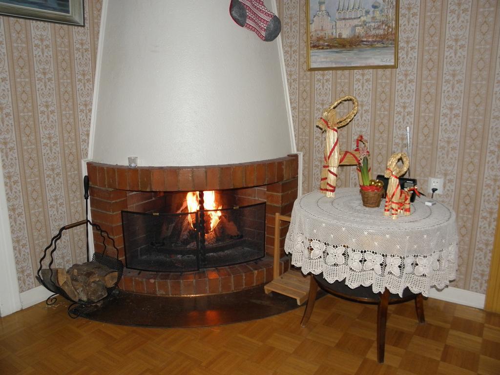 Neitsytniemen Kartano Bed & Breakfast Imatra Exterior photo